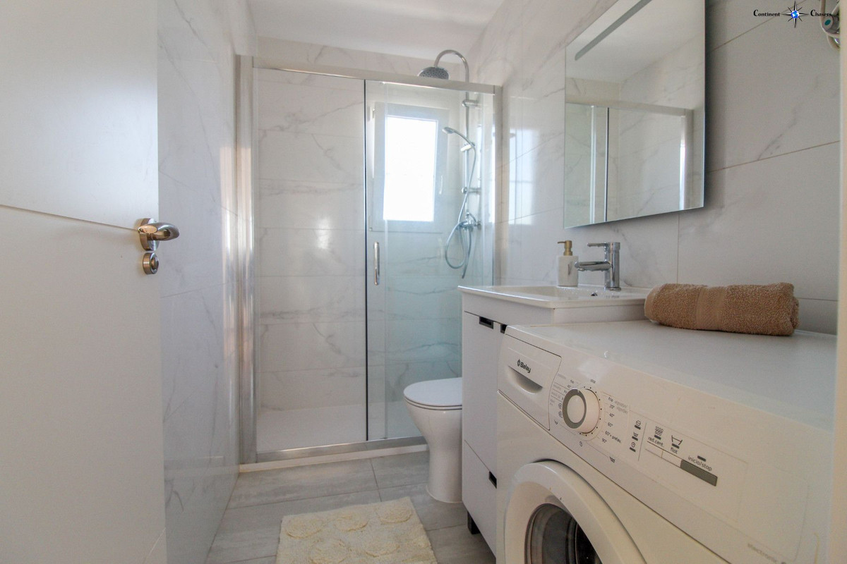 Se vende Ático de 2 dormitorios en Costa Blanca, Alicante, España
