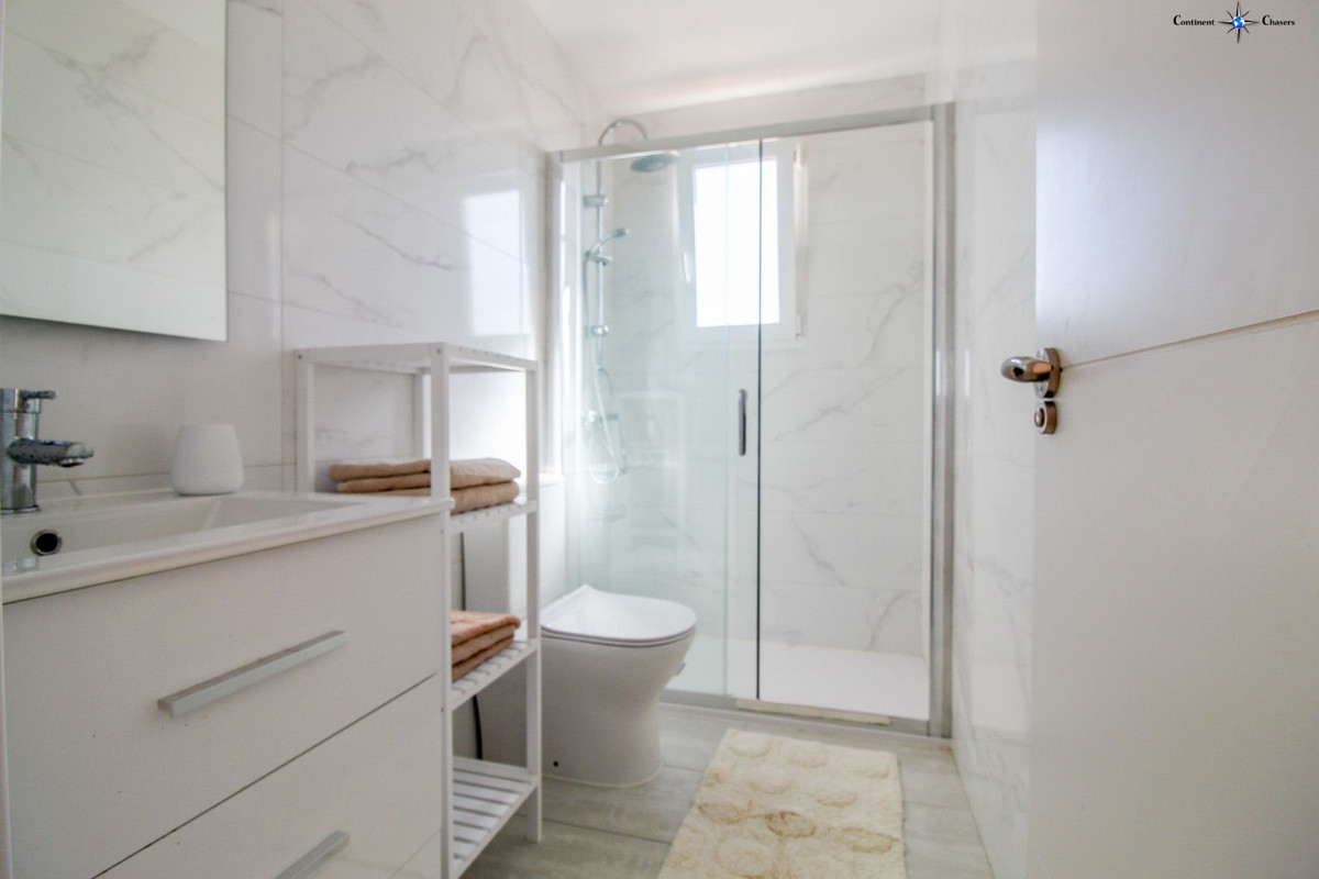 Se vende Ático de 2 dormitorios en Costa Blanca, Alicante, España