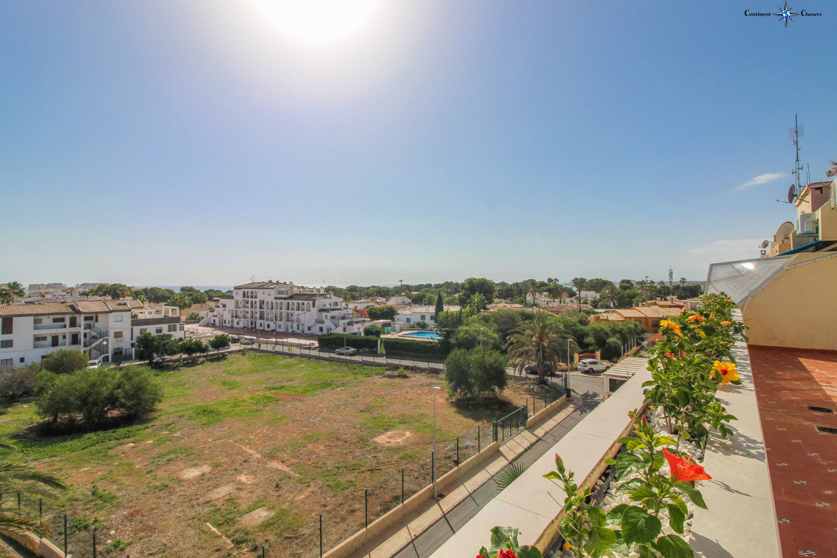 Se vende Ático de 2 dormitorios en Costa Blanca, Alicante, España