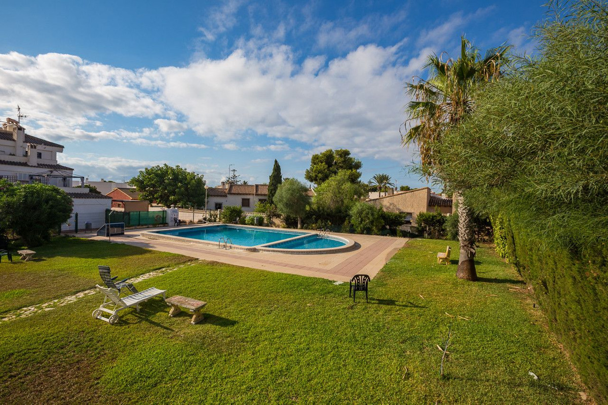 Se vende Ático de 2 dormitorios en Costa Blanca, Alicante, España