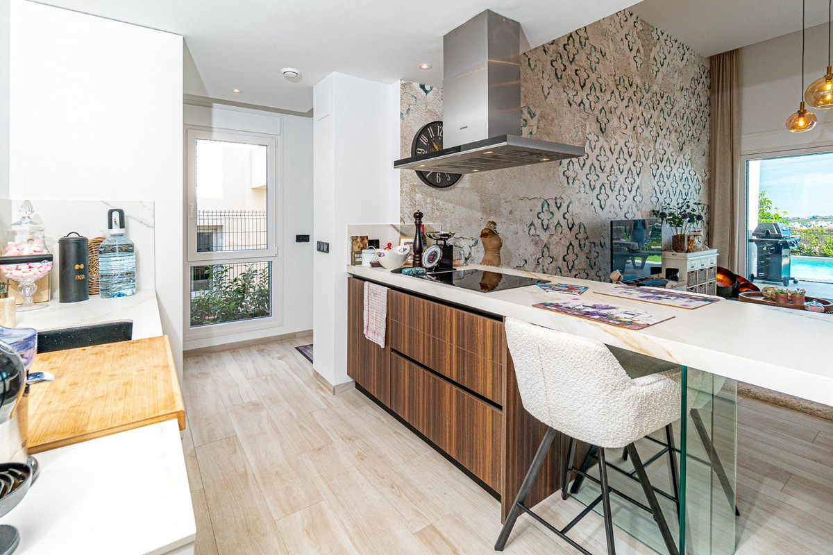 Se vende Villa - Chalet de 3 dormitorios en Costa Blanca, Alicante, España