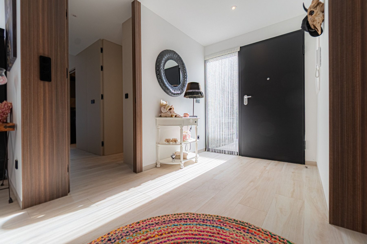 Se vende Villa - Chalet de 3 dormitorios en Costa Blanca, Alicante, España