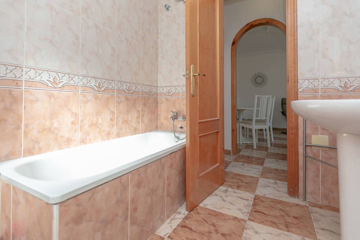 Se vende Ático de 2 dormitorios en Costa Blanca, Alicante, España