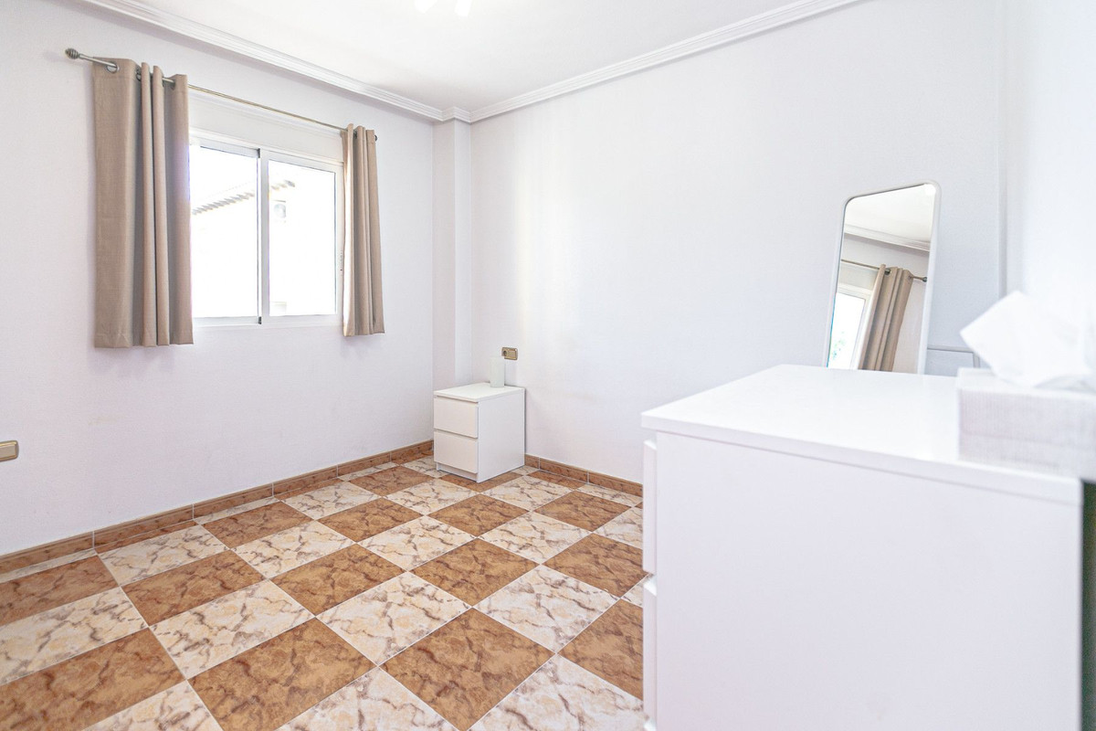 Se vende Ático de 2 dormitorios en Costa Blanca, Alicante, España