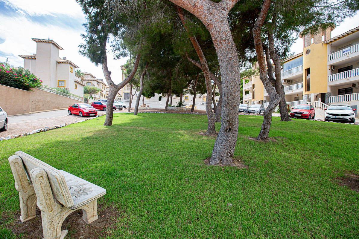 Se vende Ático de 2 dormitorios en Costa Blanca, Alicante, España
