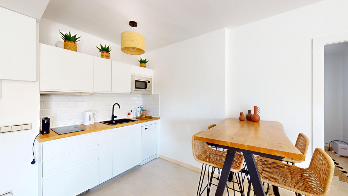 2 Bed Apartment for sale in Atalaya Costa Del Sol, Málaga, Spain