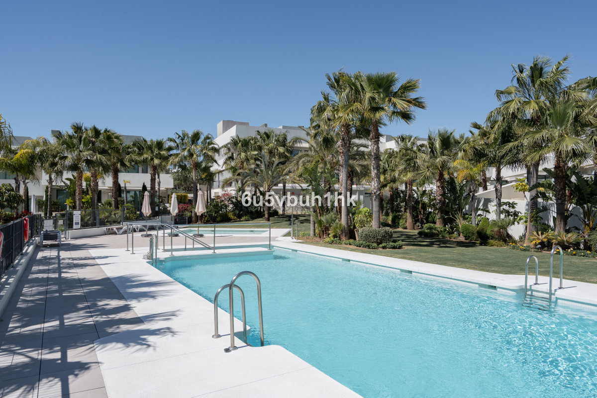 4 Bed Townhouse for sale in La Cala De Mijas Costa Del Sol, Málaga, Spain
