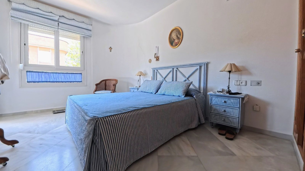 3 Bed Apartment for sale in La Carihuela Costa Del Sol, Málaga, Spain