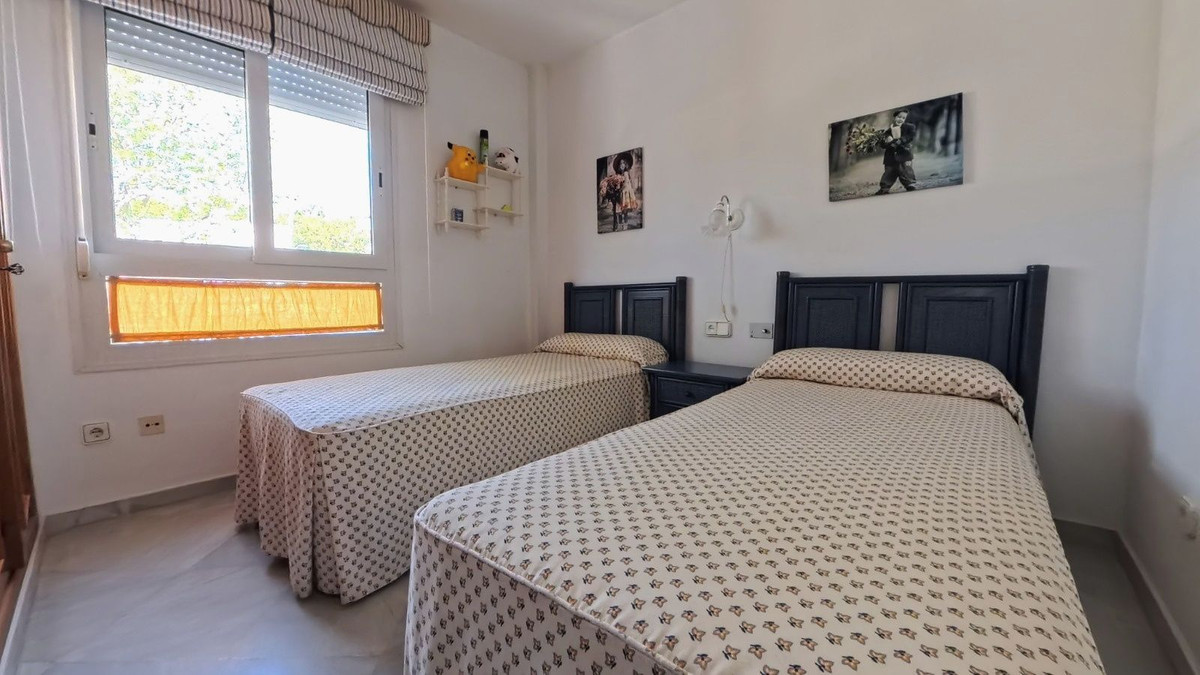 3 Bed Apartment for sale in La Carihuela Costa Del Sol, Málaga, Spain