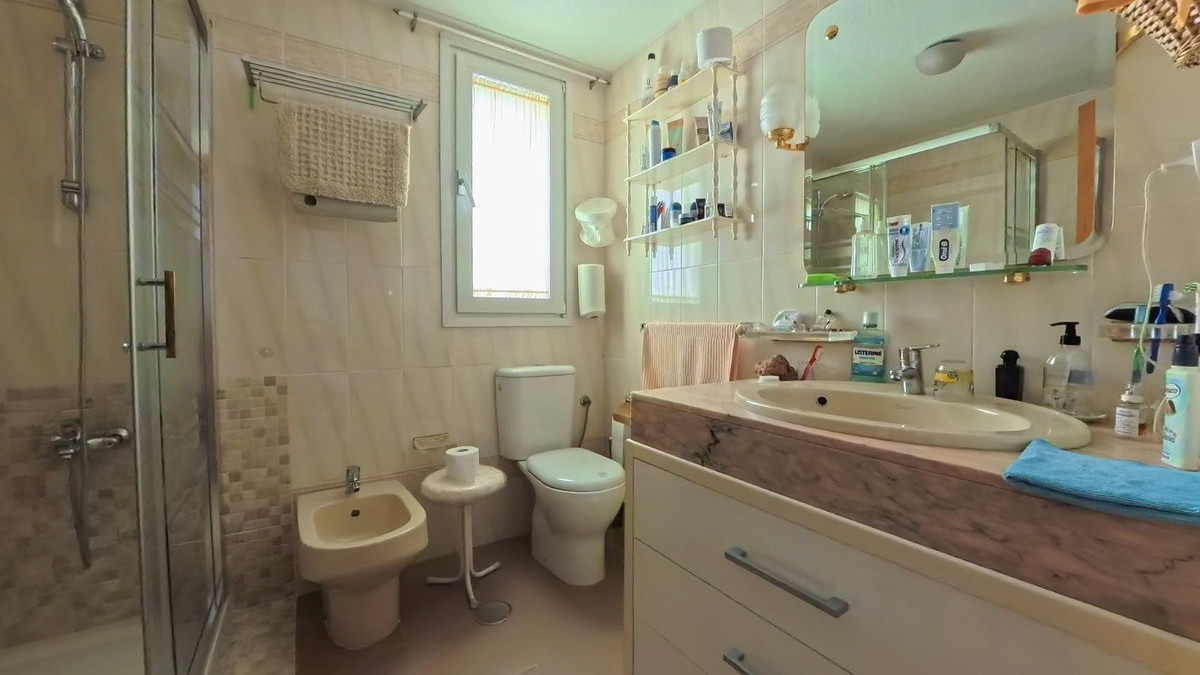 3 Bed Apartment for sale in La Carihuela Costa Del Sol, Málaga, Spain