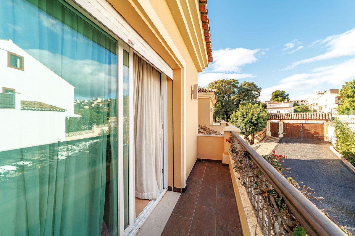 8 Bed Townhouse for sale in Marbella Costa Del Sol, Málaga, Spain