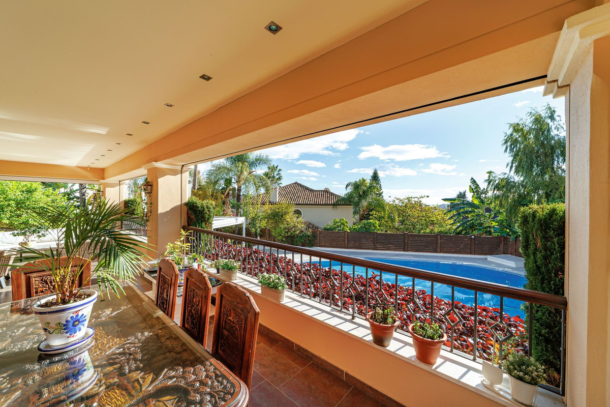 8 Bed Townhouse for sale in Marbella Costa Del Sol, Málaga, Spain