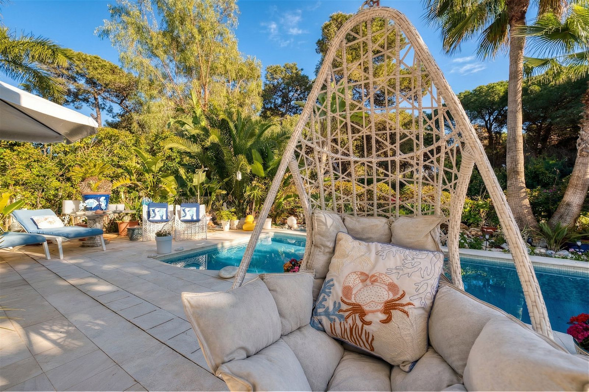 4 Bed Townhouse for sale in New Golden Mile Costa Del Sol, Málaga, Spain