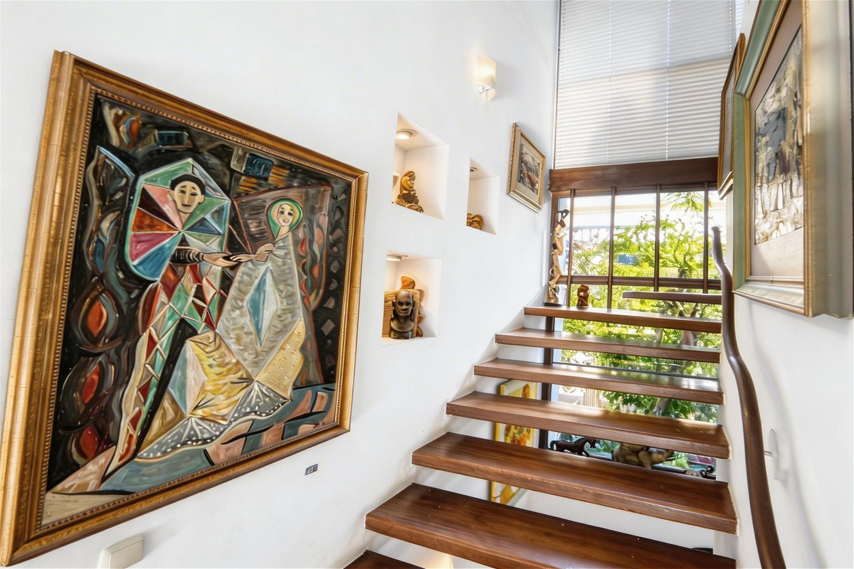 4 Bed Townhouse for sale in New Golden Mile Costa Del Sol, Málaga, Spain