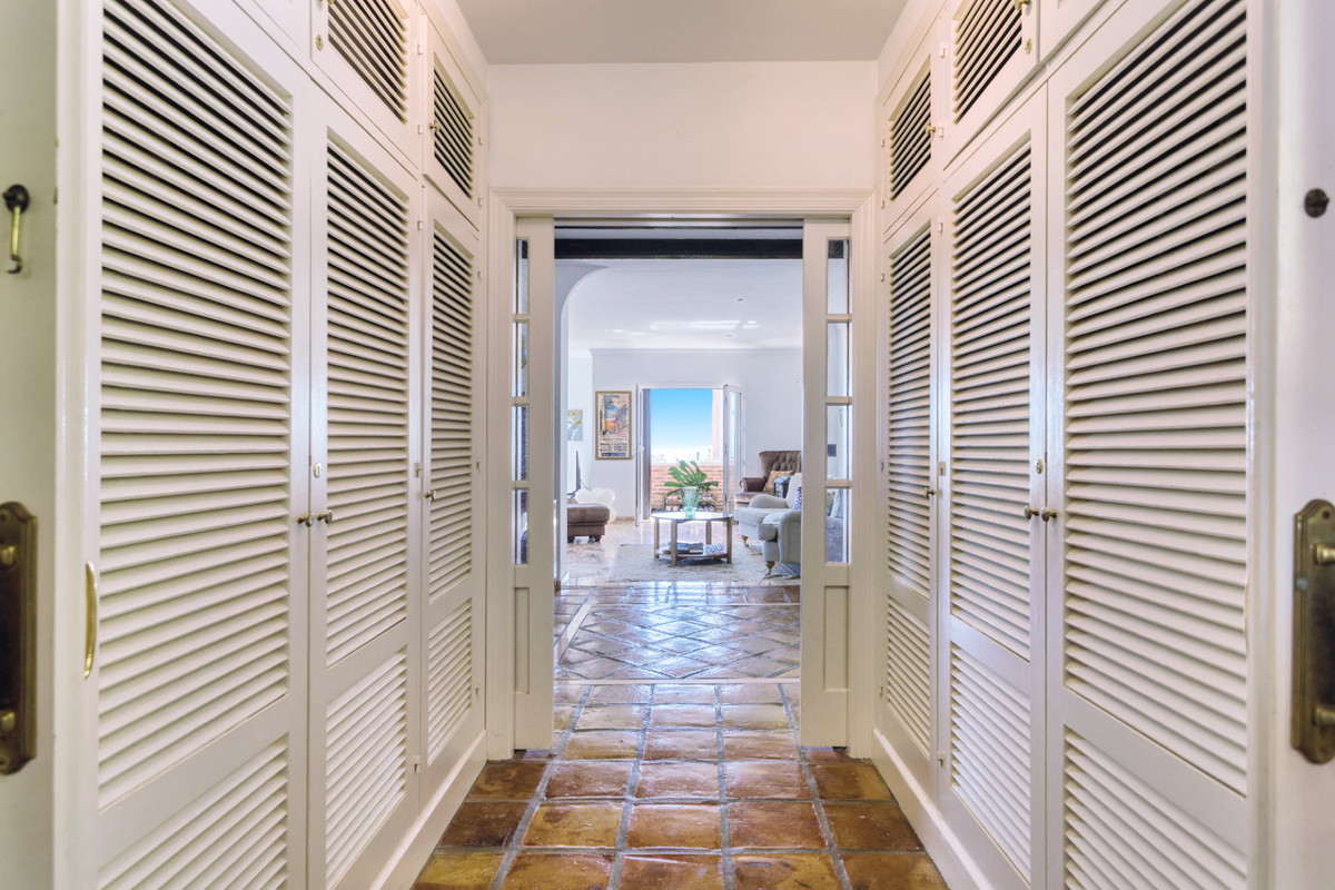 5 Bed Townhouse for sale in Torremuelle Costa Del Sol, Málaga, Spain