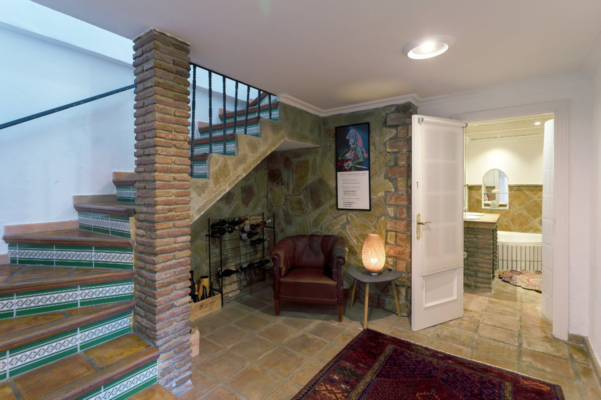 5 Bed Townhouse for sale in Torremuelle Costa Del Sol, Málaga, Spain