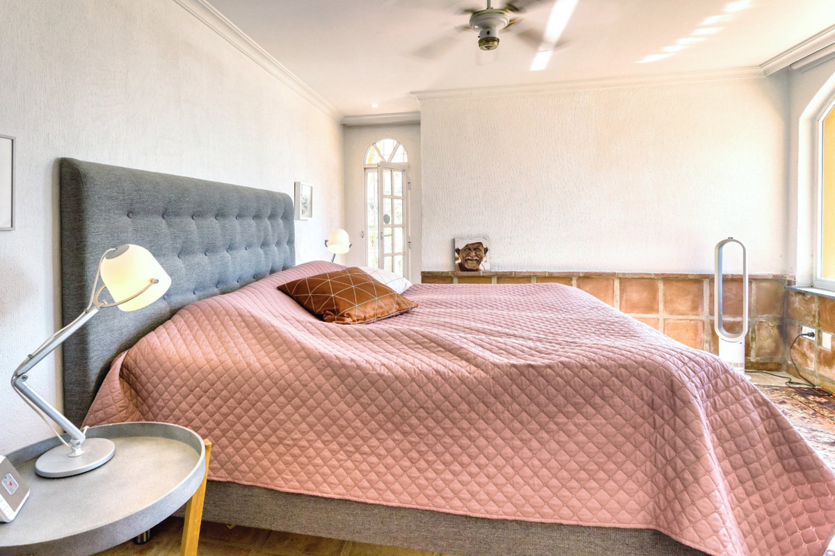 5 Bed Townhouse for sale in Torremuelle Costa Del Sol, Málaga, Spain