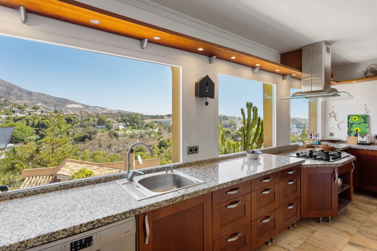 5 Bed Townhouse for sale in Torremuelle Costa Del Sol, Málaga, Spain