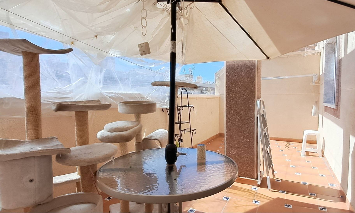 Se vende Ático de 2 dormitorios en Costa Blanca, Alicante, España