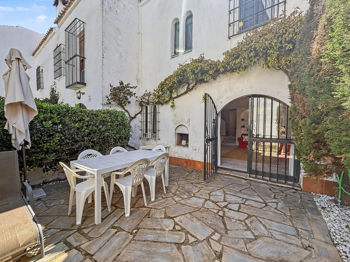 Se vende Adosada de 3 dormitorios en Costa Del Sol, Málaga, España