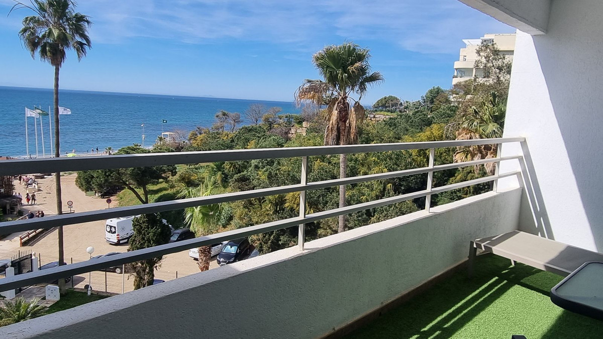 Apartment for sale in Calahonda Costa Del Sol, Málaga, Spain