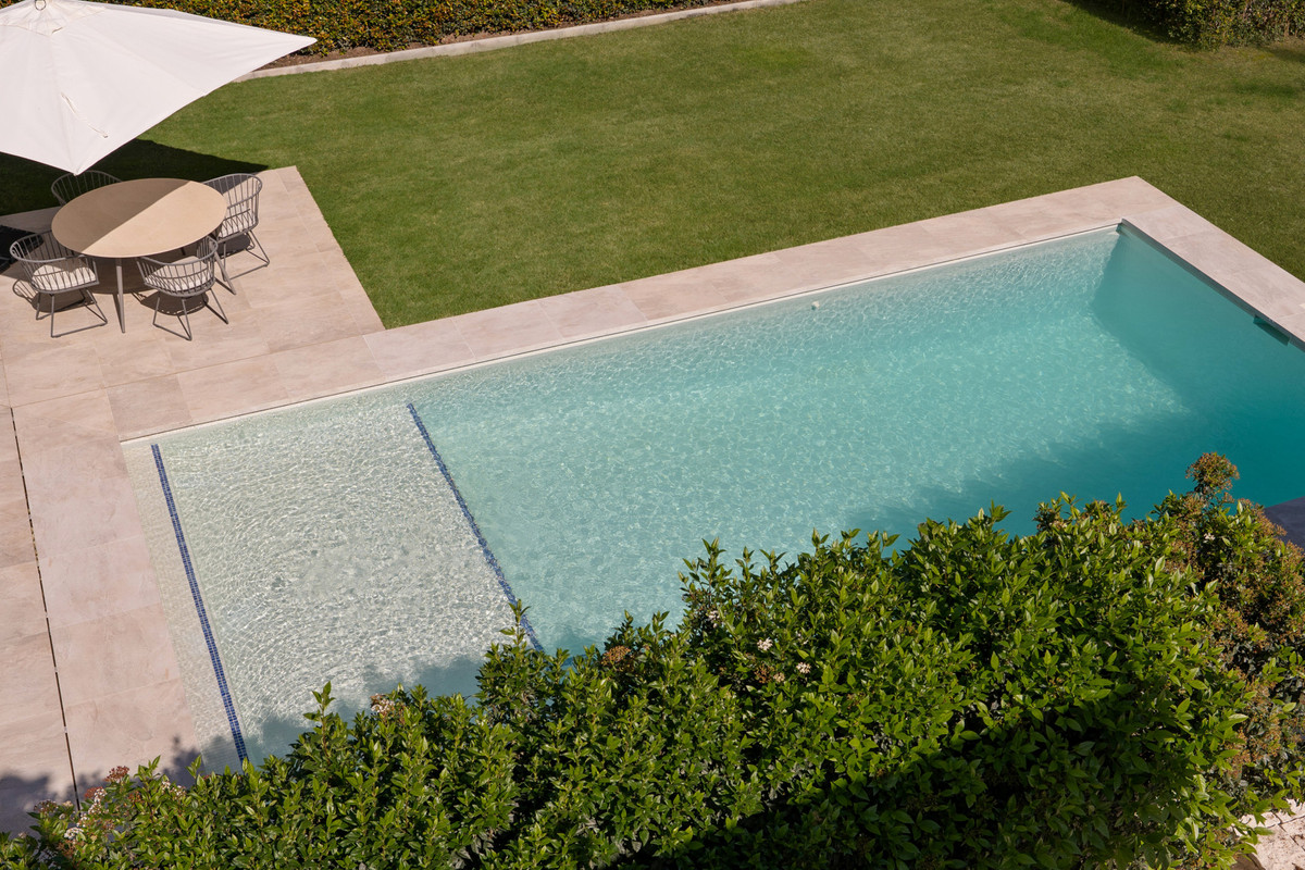 Se vende Villa - Chalet de 4 dormitorios en Costa Del Sol, Málaga, España