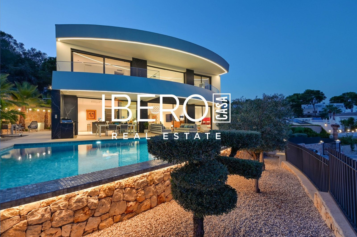3 Bed Townhouse for sale in Moraira Costa Blanca, Alicante, Spain