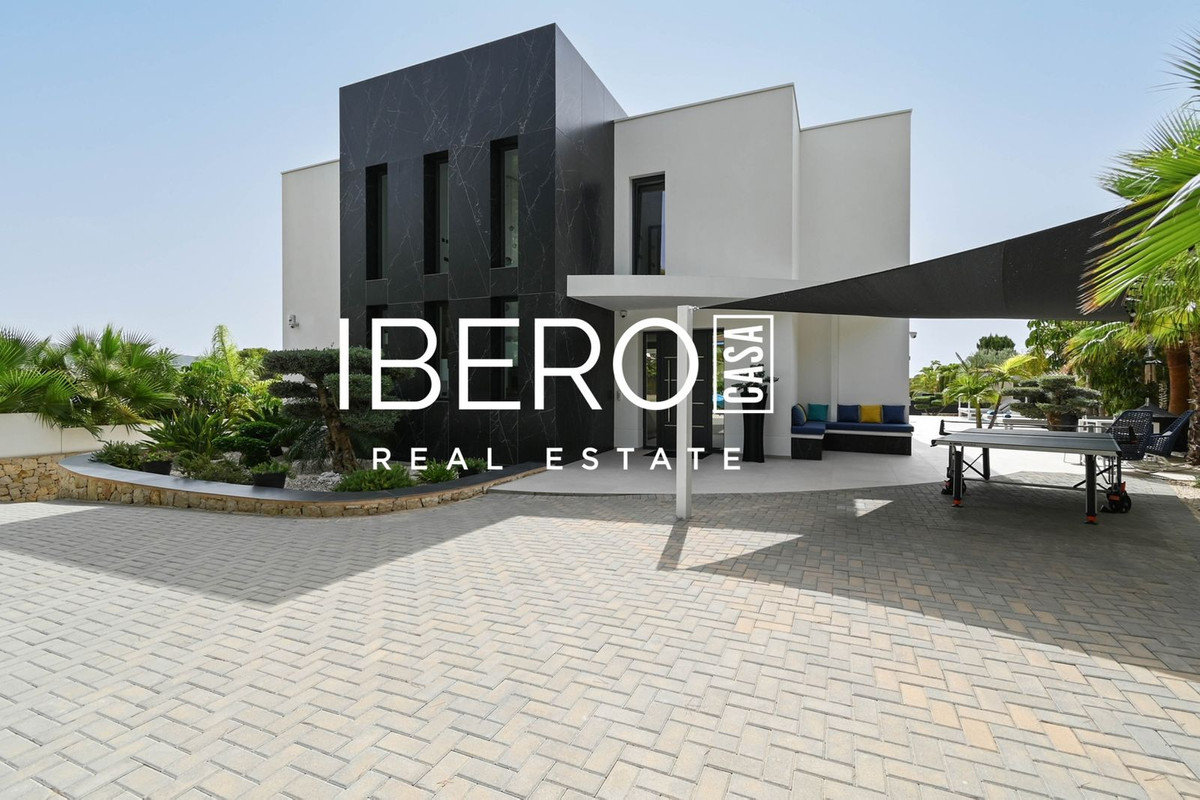 3 Bed Townhouse for sale in Moraira Costa Blanca, Alicante, Spain
