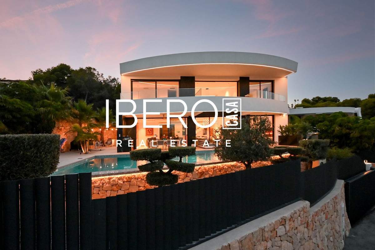 3 Bed Townhouse for sale in Moraira Costa Blanca, Alicante, Spain