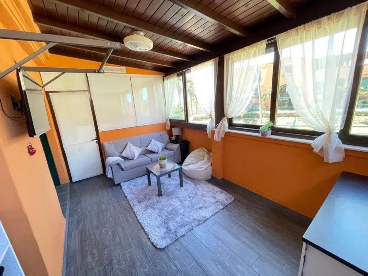 Se vende Apartamento en Planta Última de 3 dormitorios en Costa Del Sol, Málaga, España