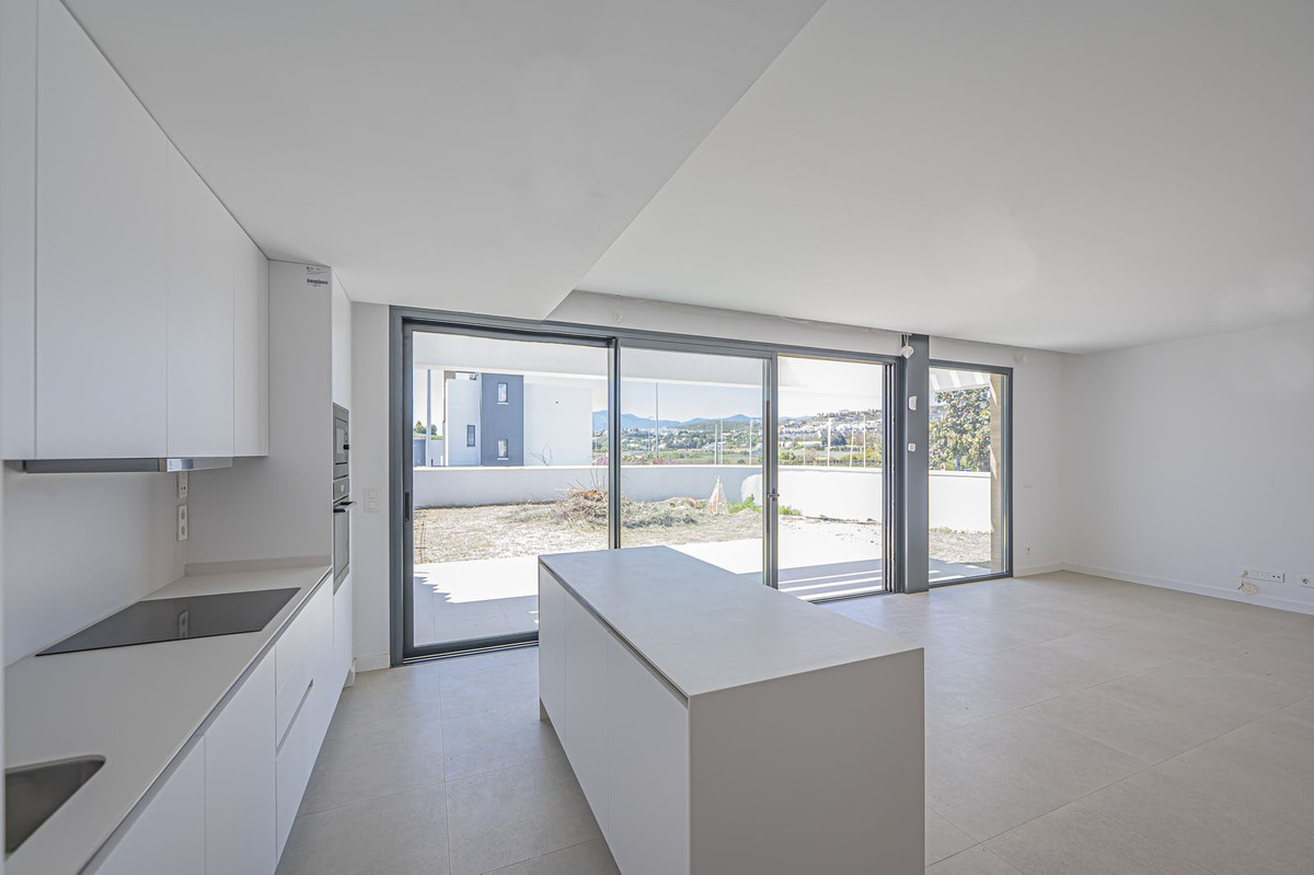 4 Bed Townhouse for sale in Atalaya Costa Del Sol, Málaga, Spain