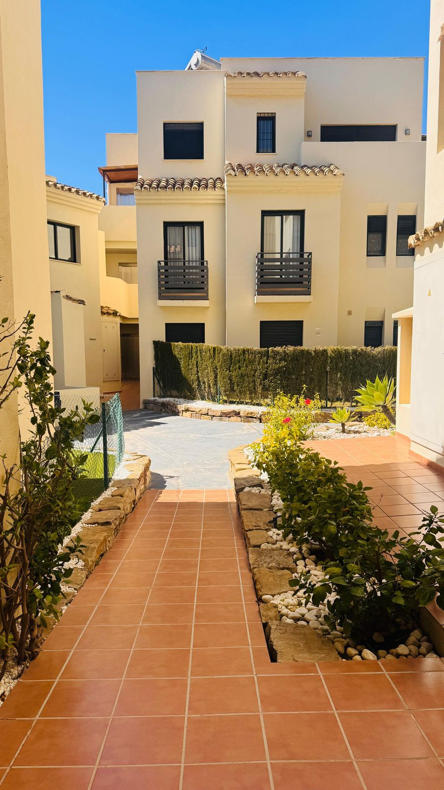 2 Bed Apartment for sale in Selwo Costa Del Sol, Málaga, Spain