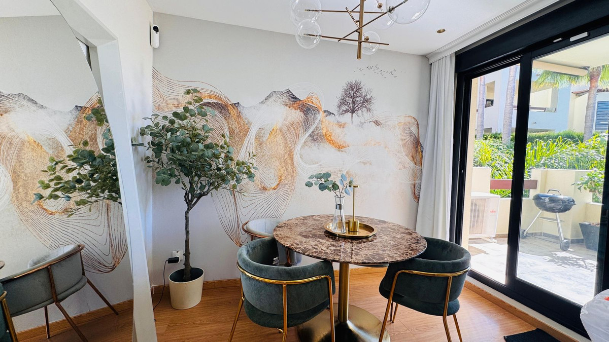 2 Bed Apartment for sale in Selwo Costa Del Sol, Málaga, Spain