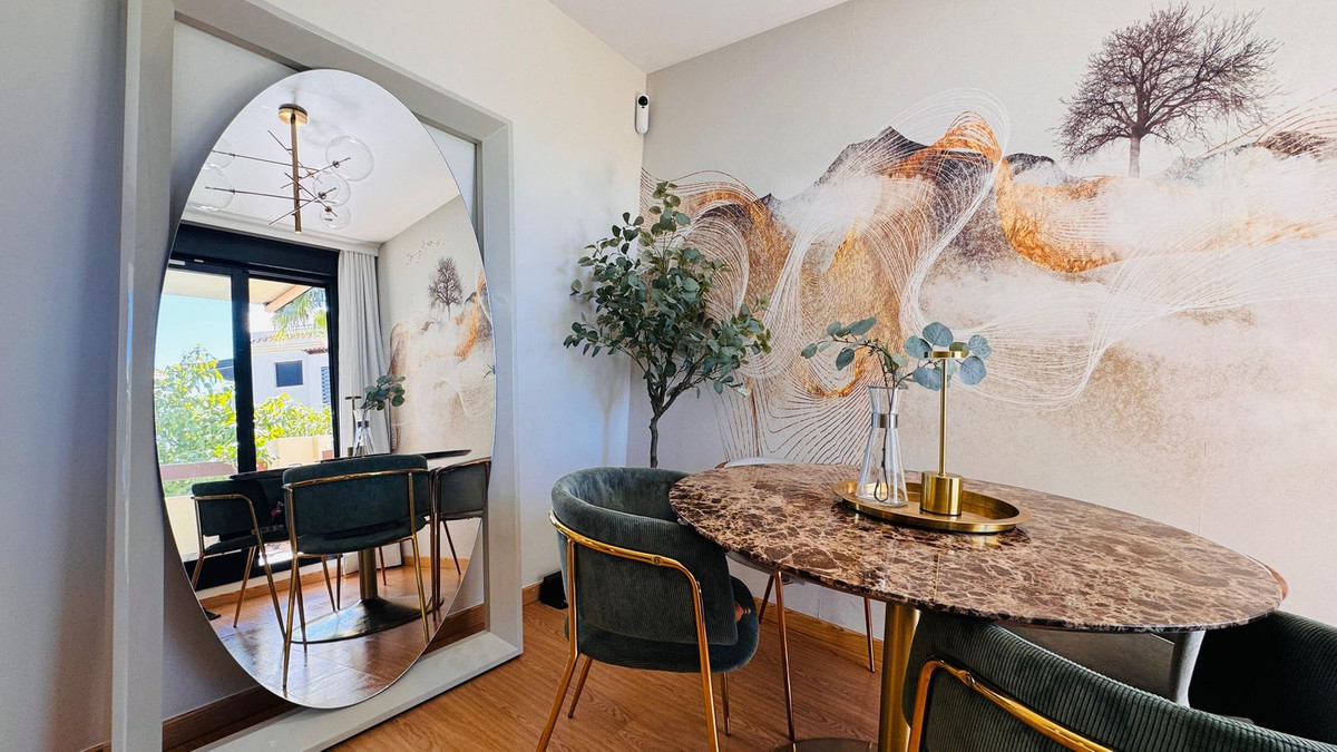 2 Bed Apartment for sale in Selwo Costa Del Sol, Málaga, Spain