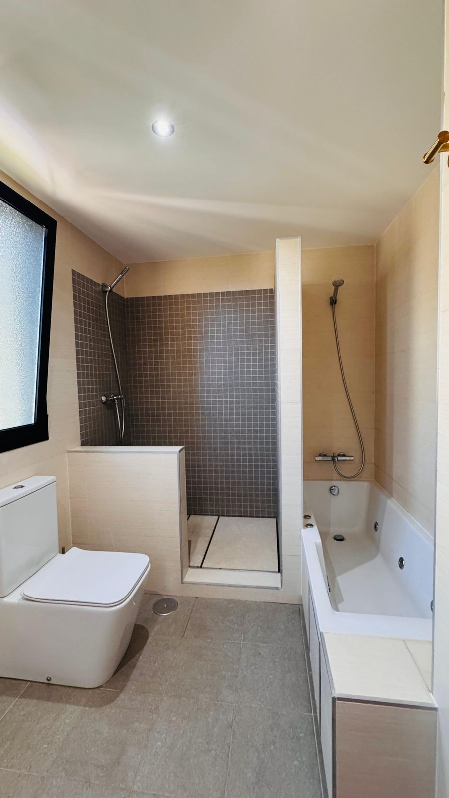 2 Bed Apartment for sale in Selwo Costa Del Sol, Málaga, Spain