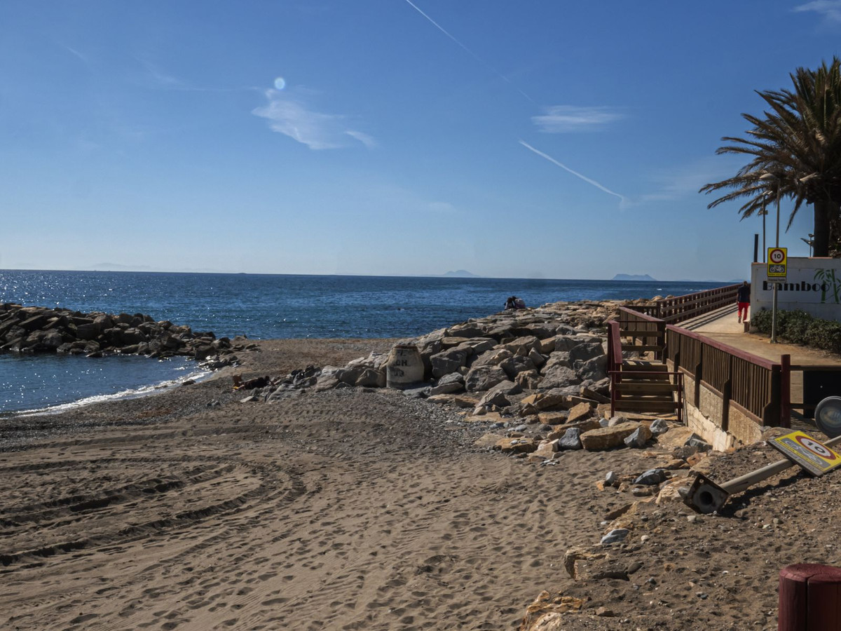 Se vende Apartamento Planta Baja de 2 dormitorios en Costa Del Sol, Málaga, España