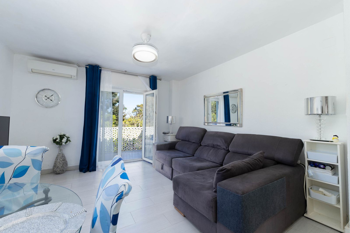 2 Bed Apartment for sale in Mijas Costa Del Sol, Málaga, Spain