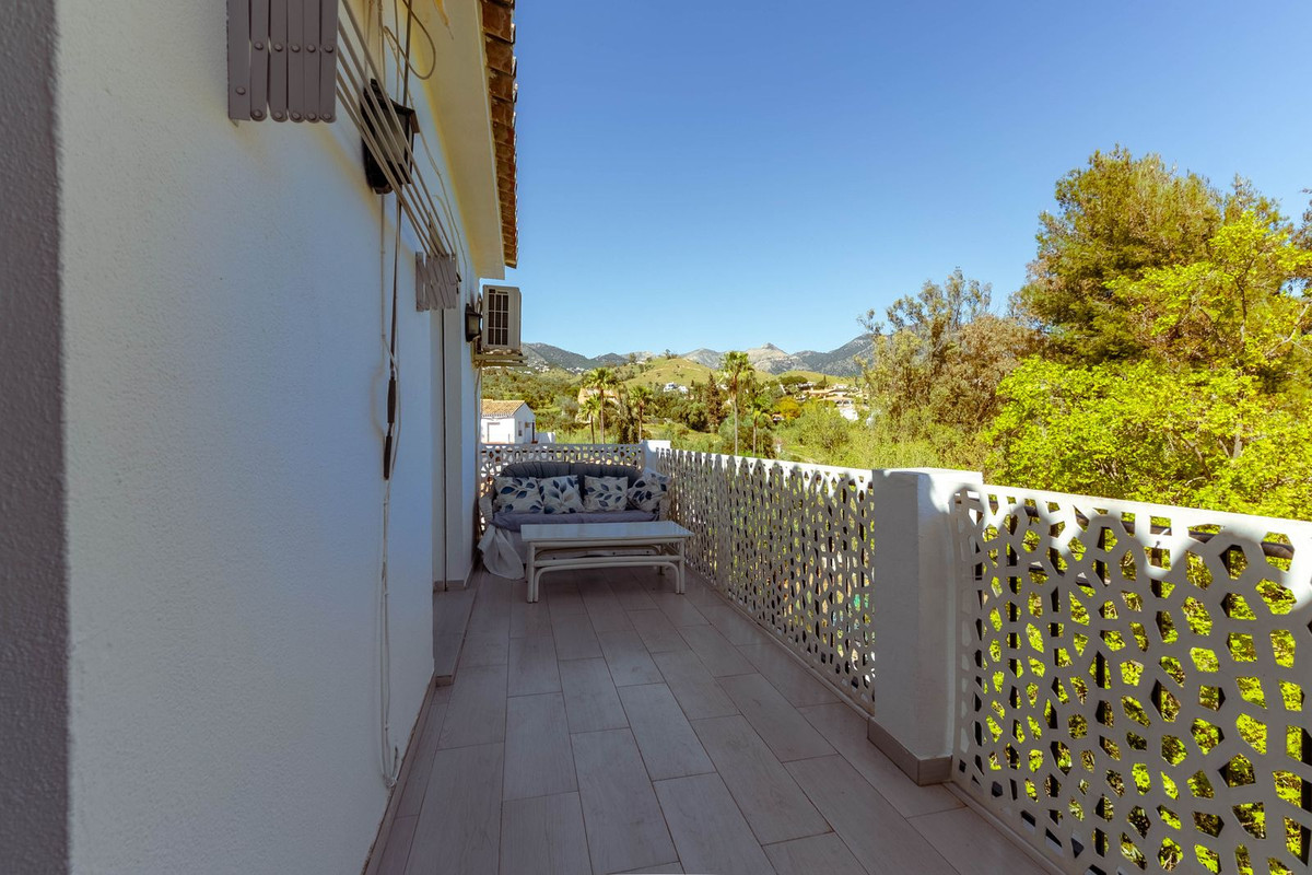 2 Bed Apartment for sale in Mijas Costa Del Sol, Málaga, Spain