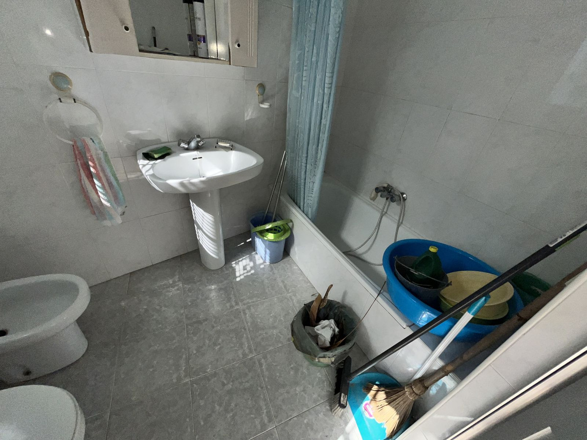 8 Bed Townhouse for sale in Estepona Costa Del Sol, Málaga, Spain