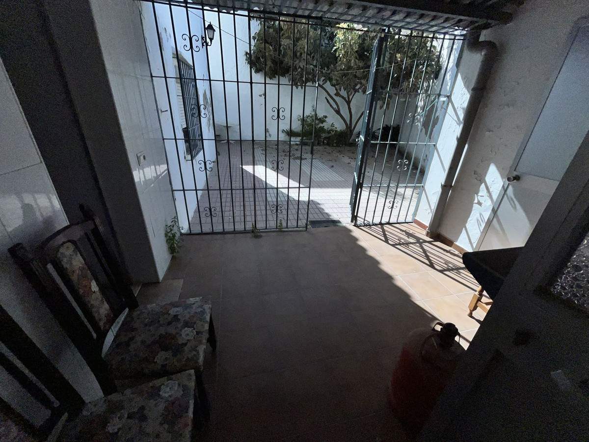 8 Bed Townhouse for sale in Estepona Costa Del Sol, Málaga, Spain