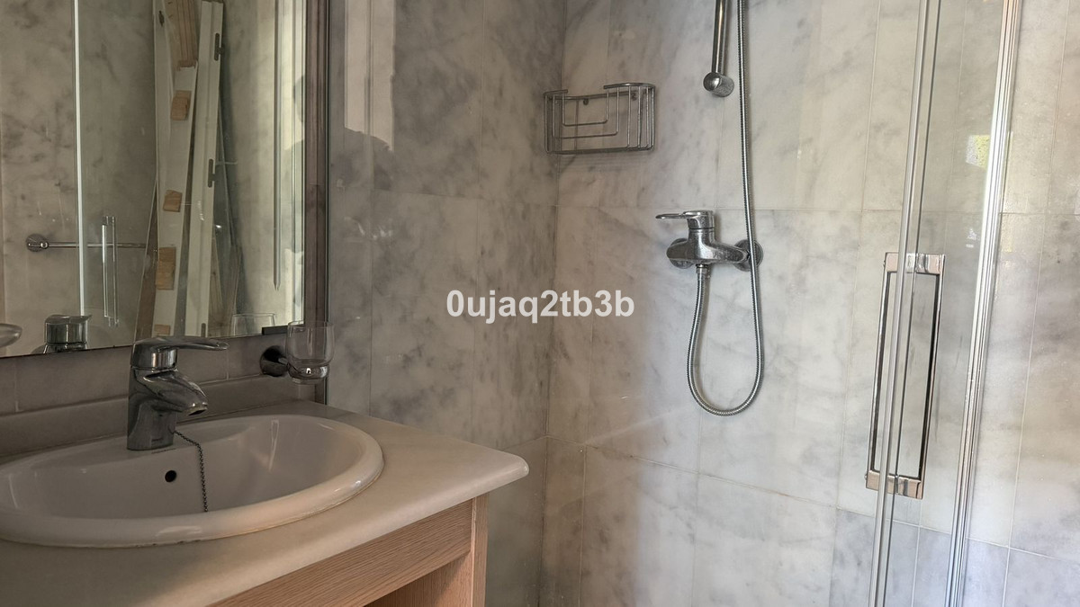 2 Bed Apartment for sale in Nueva Andalucía Costa Del Sol, Málaga, Spain