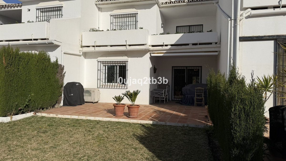 2 Bed Apartment for sale in Nueva Andalucía Costa Del Sol, Málaga, Spain