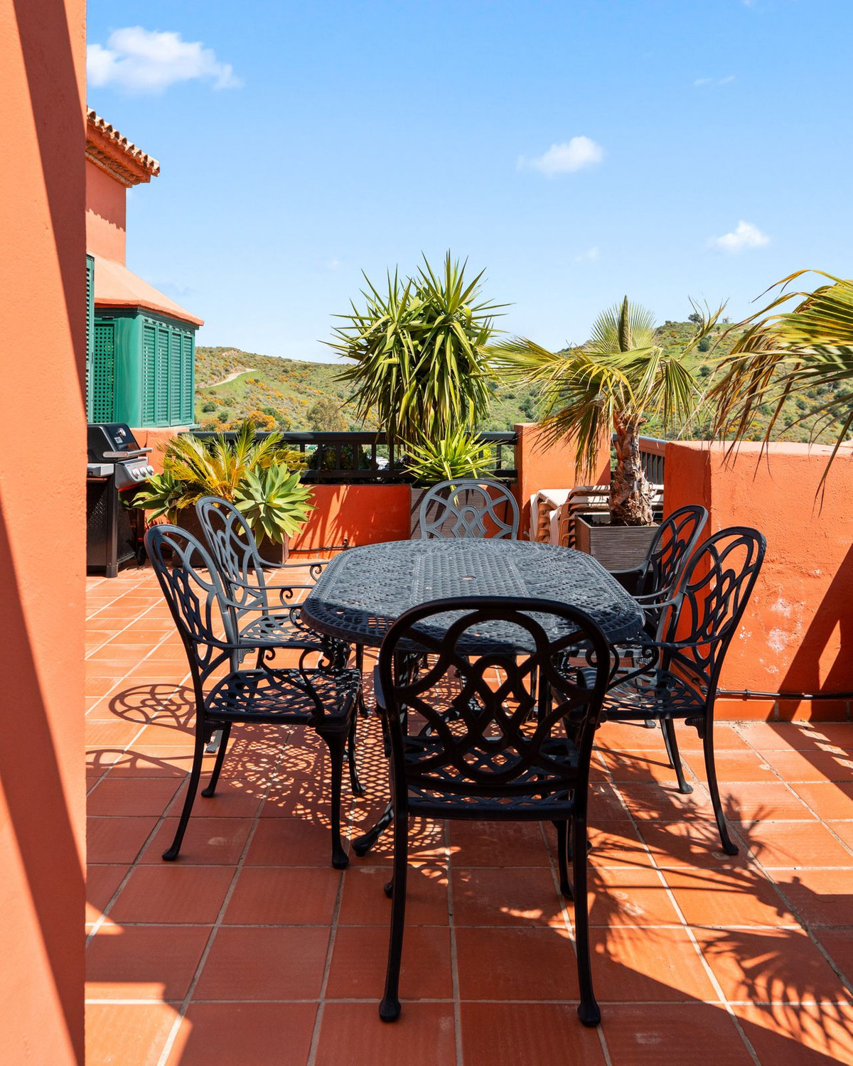 3 Bed Apartment for sale in Calahonda Costa Del Sol, Málaga, Spain