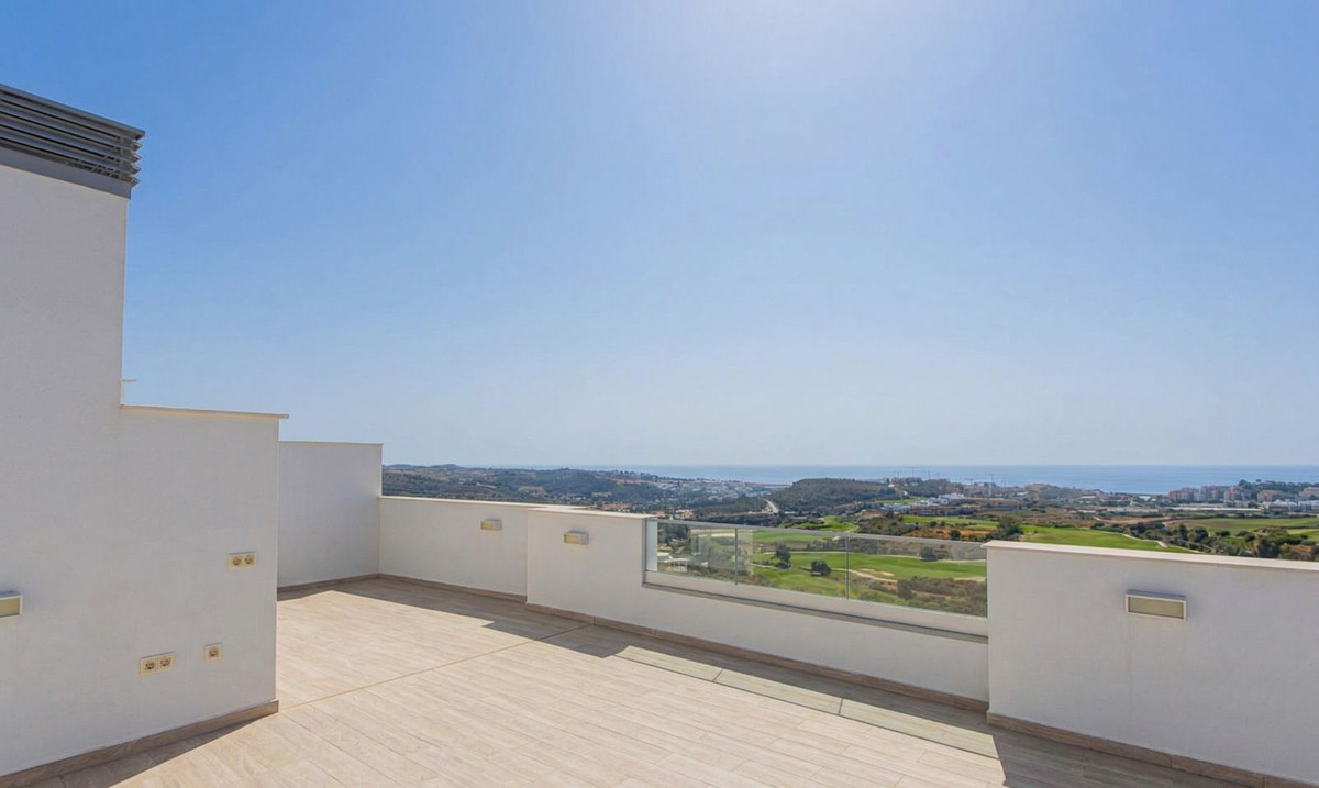 2 Bed Apartment for sale in Mijas Costa Del Sol, Málaga, Spain