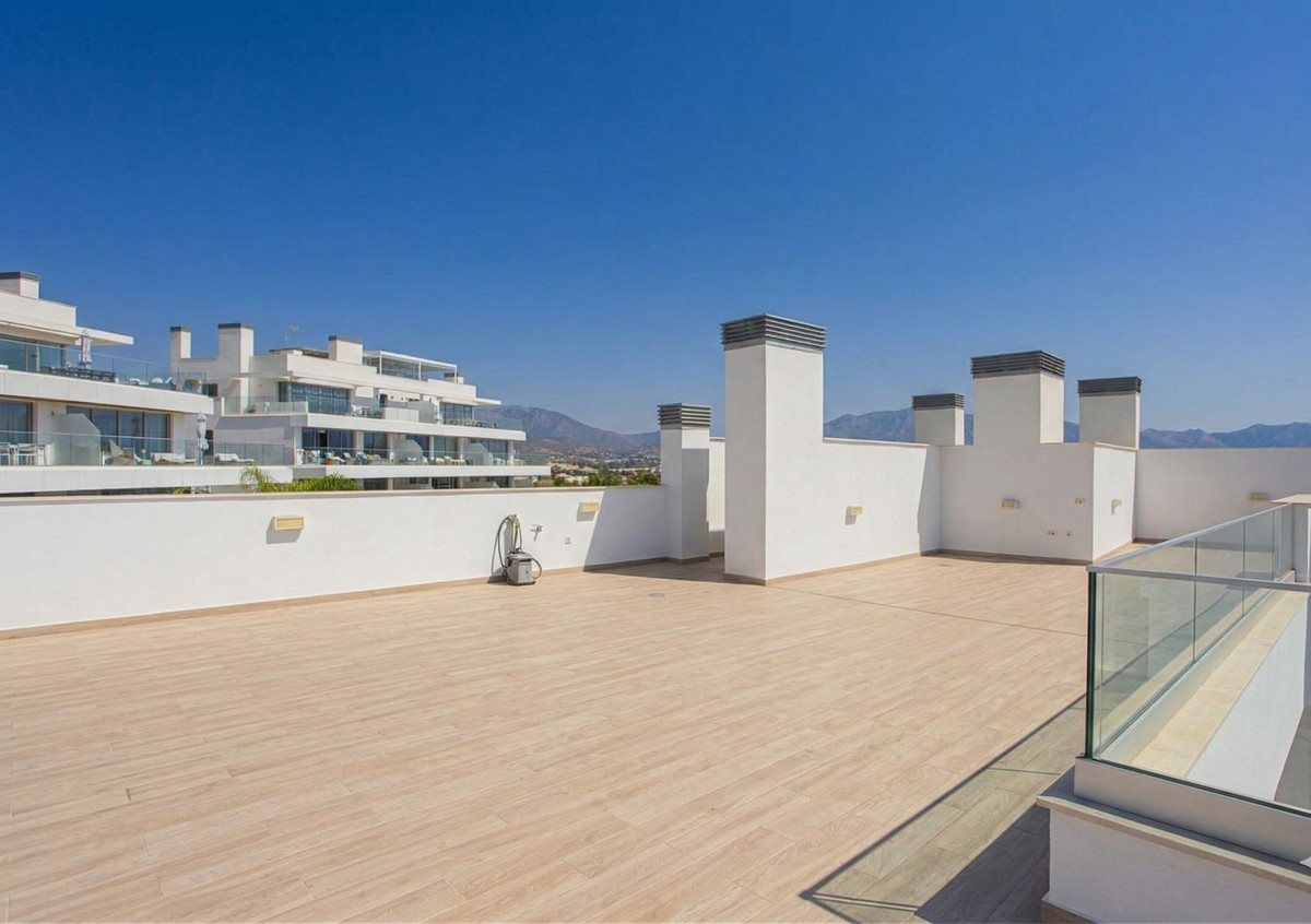 2 Bed Apartment for sale in Mijas Costa Del Sol, Málaga, Spain