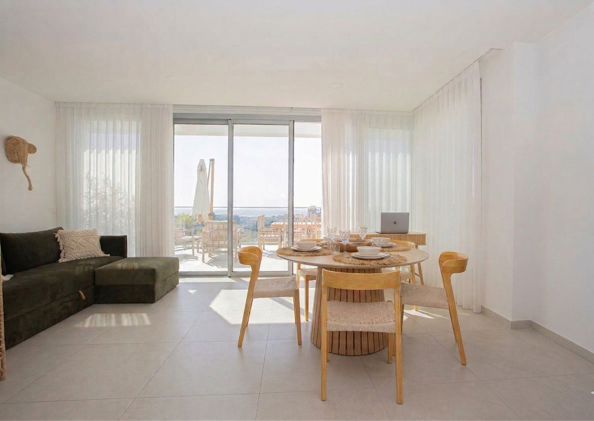 2 Bed Apartment for sale in Mijas Costa Del Sol, Málaga, Spain