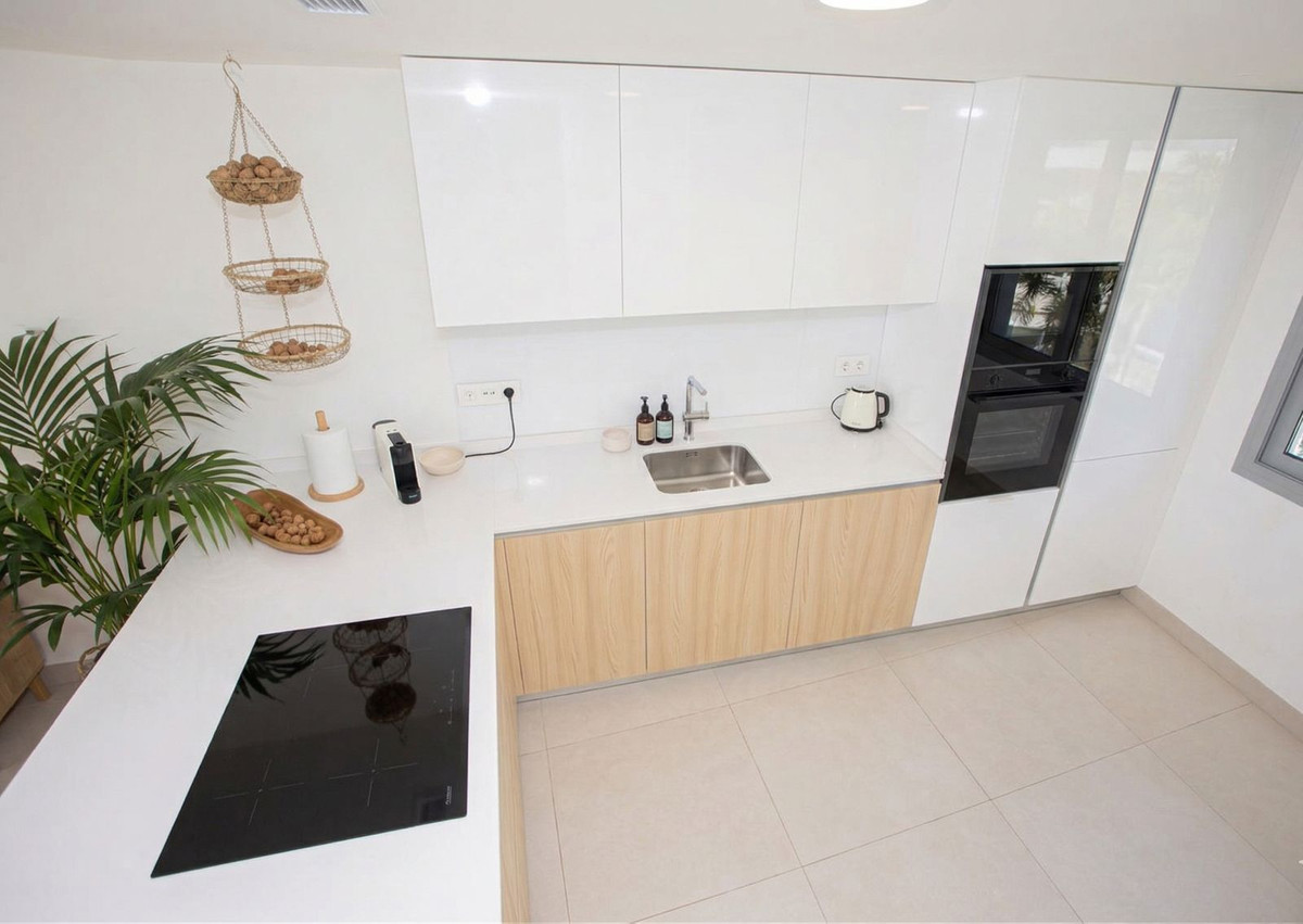 2 Bed Apartment for sale in Mijas Costa Del Sol, Málaga, Spain