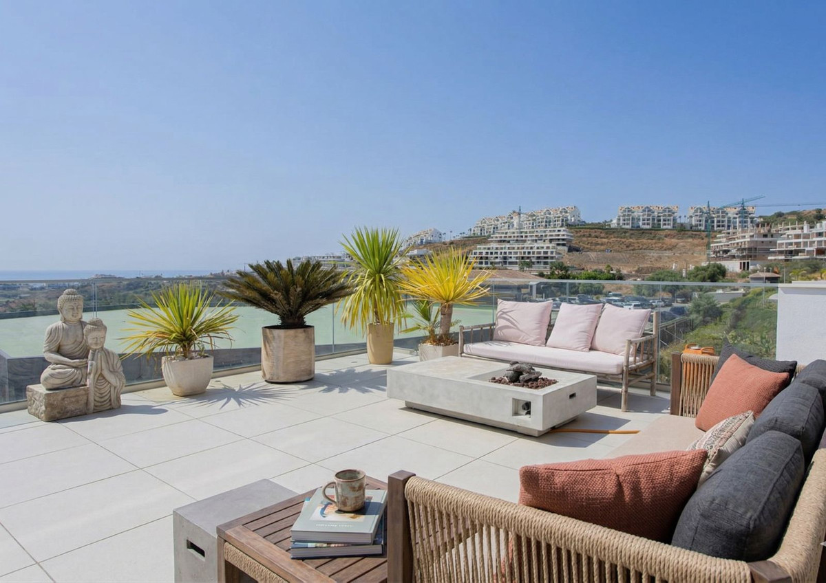 2 Bed Apartment for sale in Mijas Costa Del Sol, Málaga, Spain