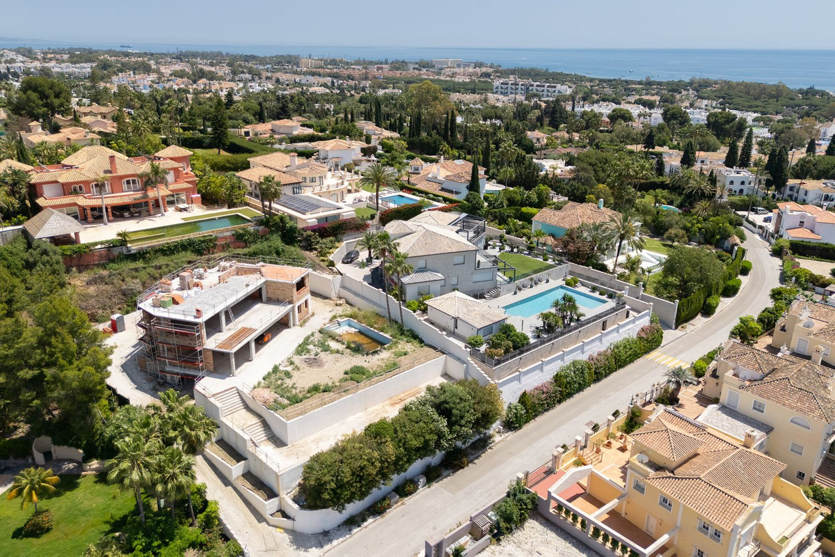Se vende Villa - Chalet de 5 dormitorios en Costa Del Sol, Málaga, España