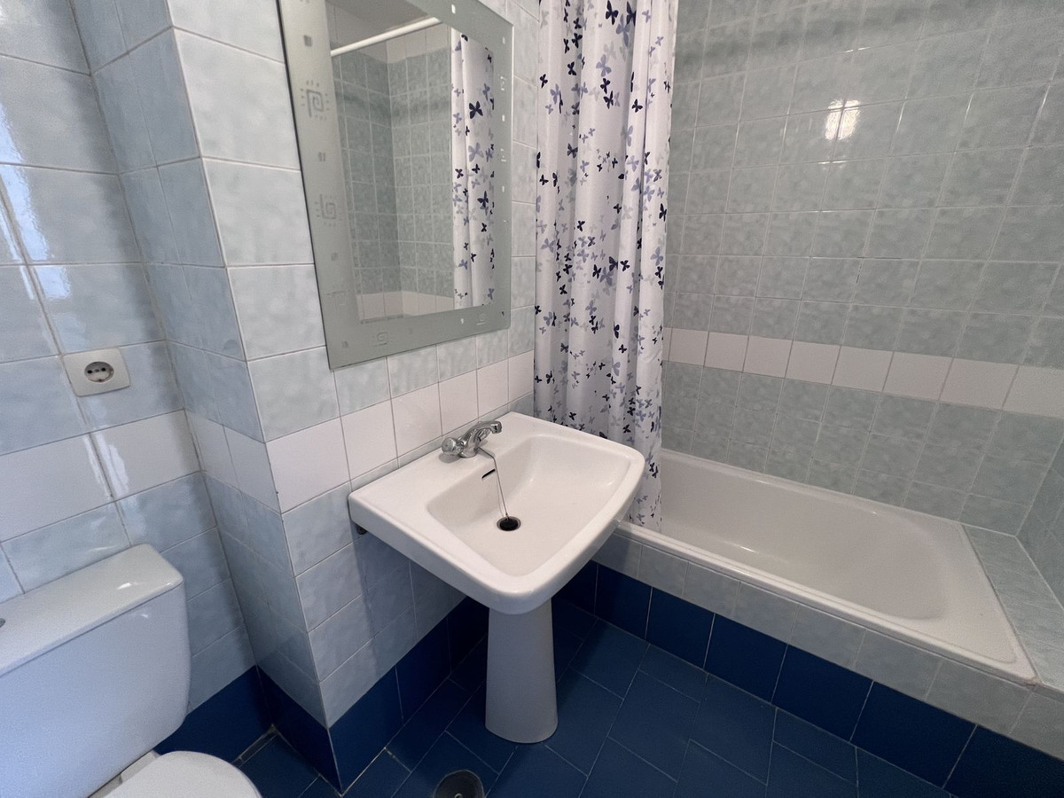 3 Bed Townhouse for sale in Bel Air Costa Del Sol, Málaga, Spain
